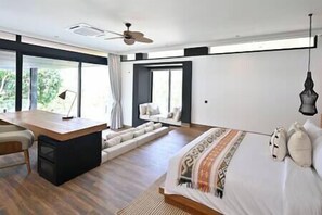 6 bedrooms, in-room safe, desk, WiFi