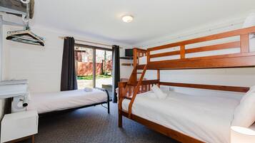 3 間睡房、免費 Wi-Fi、床單