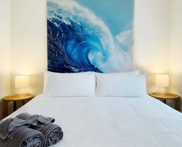 4 habitaciones, tabla de planchar con plancha, wifi y ropa de cama 