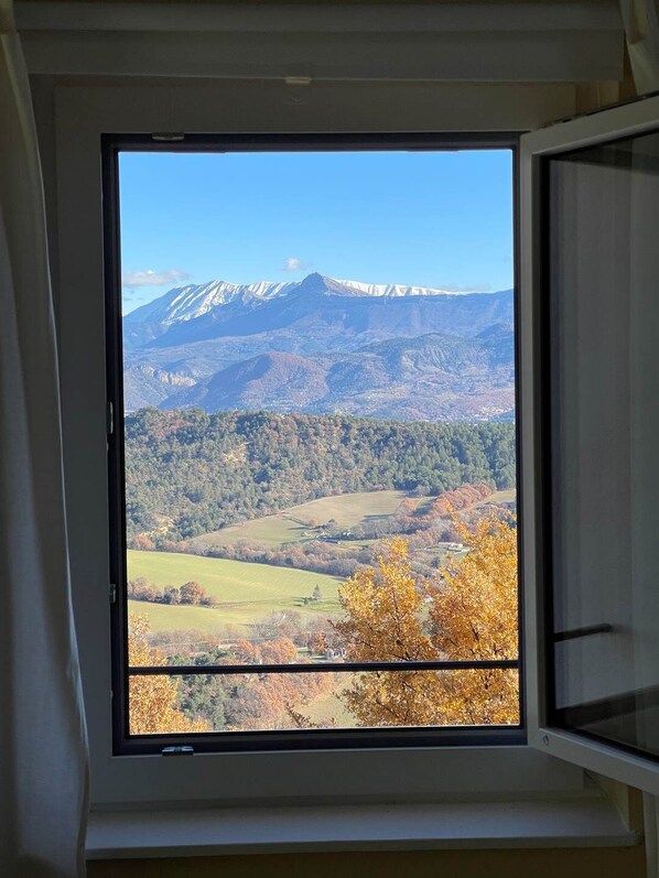 Interior - Holiday home: Gîte de Ferdinand (Aiglun)