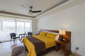 4 bedrooms, iron/ironing board, travel cot, WiFi