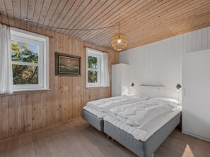 3 chambres, accès à Internet