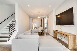 تلفزيون ذكي