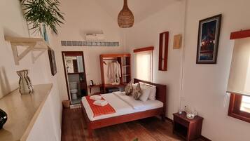 2 多间卧室、WiFi、床单