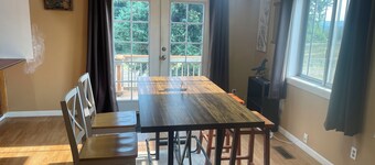 4-Bedroom Charming and Spacious Farmhouse