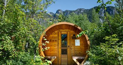 Arctic Lodge - Alpha Mountain Loding