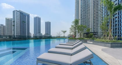 Lumière Riverside by Urban Home