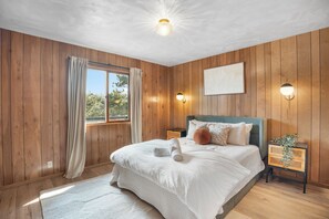 2 bedrooms, iron/ironing board, free WiFi, bed sheets - Deerfield Cabin • Sauna • Stargazing • Retreat (Florissant)