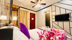 Deluxe Room | Blackout drapes, iron/ironing board, free WiFi