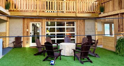 Cabin #12 - Lydia's Junction