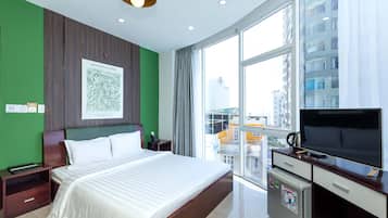 Superior Double Room, City View | Minibar, desk, free WiFi, bed sheets