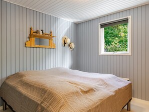 3 makuuhuonetta, internet