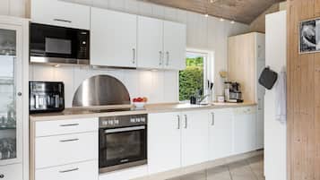 Réfrigérateur, micro-ondes, lave-vaisselle