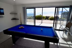 Games room - Tranquility at Freycinet (Glamorgan-Spring Bay)