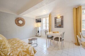 1 Schlafzimmer, Internetzugang, Bettwäsche