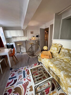 1 chambre, accès à Internet, literie fournie