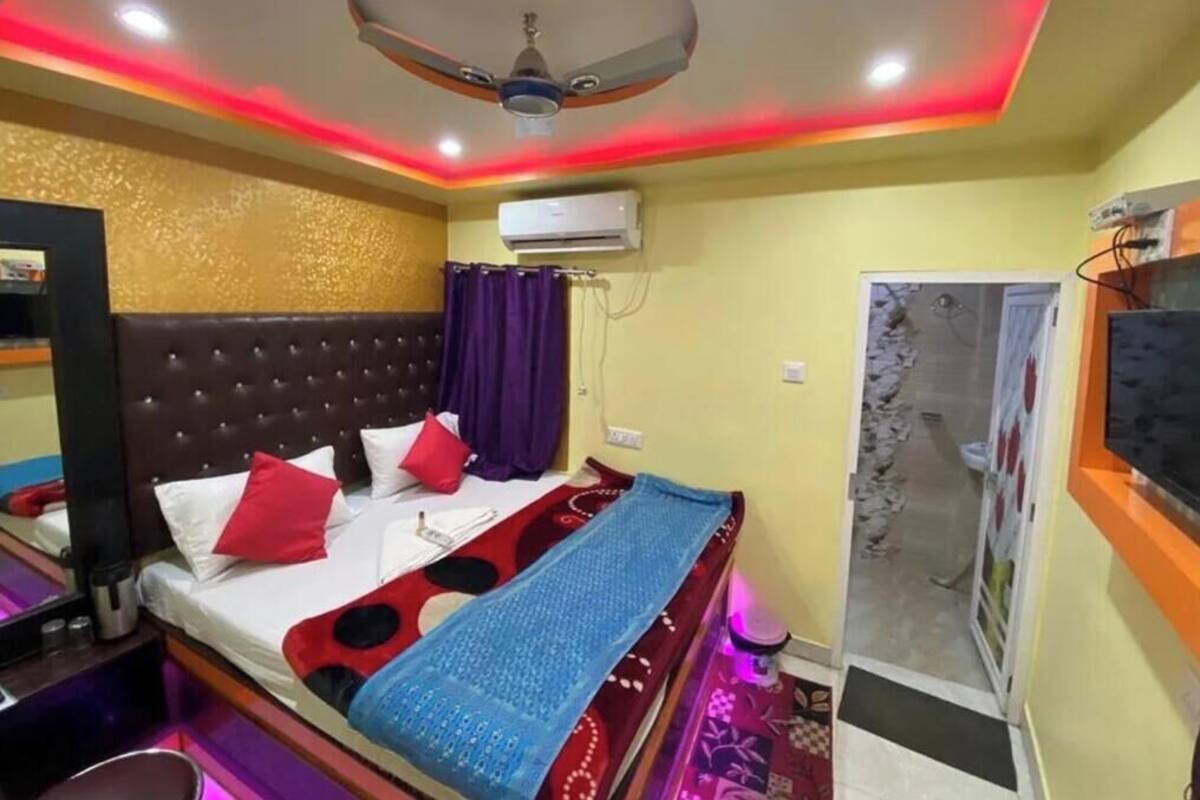 Basic Double Room, City View