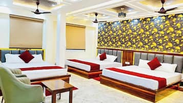 Family Room | Free WiFi, bed sheets