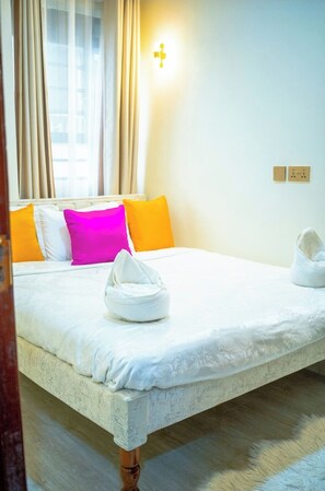 2 habitaciones, acceso a internet y ropa de cama 