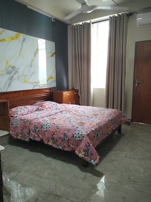 1 habitación, internet y ropa de cama