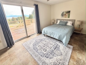 5 bedrooms, iron/ironing board, travel cot, WiFi