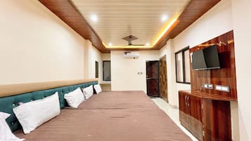 Ropa de cama de alta calidad y escritorio