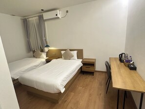 Comfort Twin Room