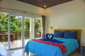 Chambre Double Deluxe, balcon, vue colline