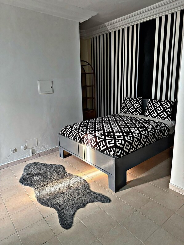 1 bedroom, Internet, bed sheets
