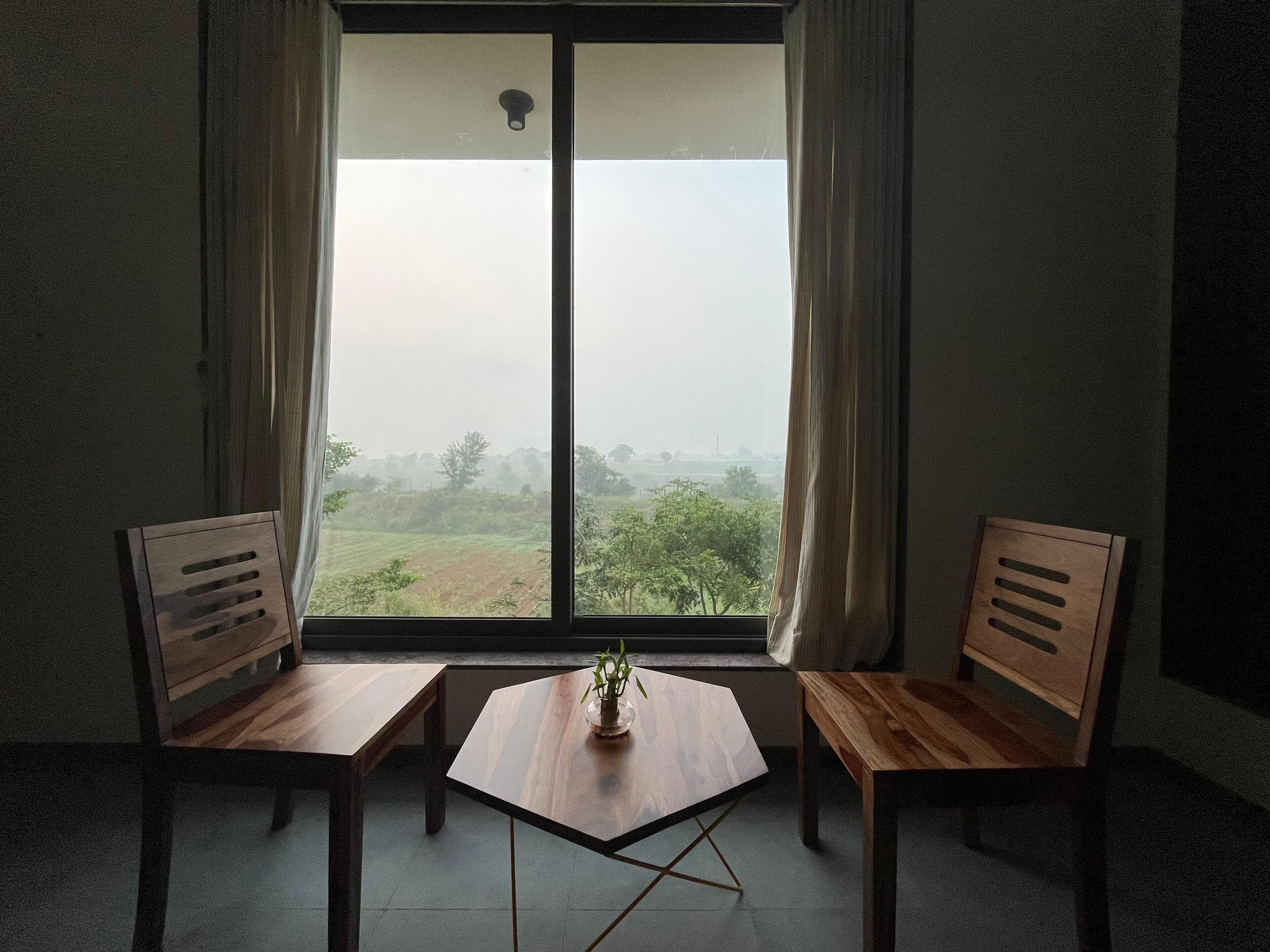 Family Double Room, Patio, Garden View | Living area