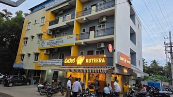 Fachada da propriedade