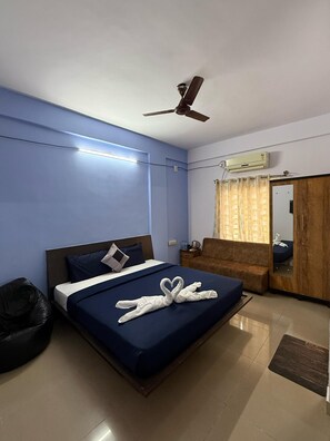 Comfort Suite, Balcony | Free WiFi