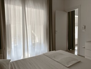 1 bedroom, iron/ironing board, WiFi, bed sheets - ARIEL HOUSE Syracuse (Siracusa)