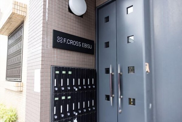 Exterior - F・CROSS・EBISU (Osaka)