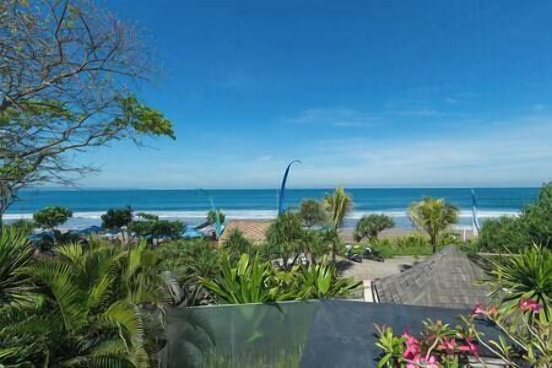 Sun loungers, beach towels