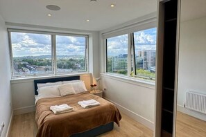 3 chambres, Wi-Fi, draps fournis