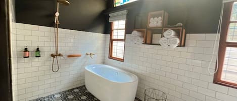 Gallery House, Balcony, City View | Bathroom | Slippers