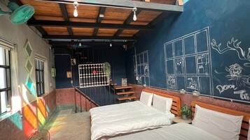 Casa Gallery, balcó, vistes a la ciutat | Cortines opaques i wifi gratuïta