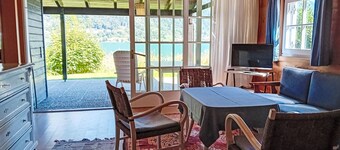 Haus direkt am Ossiacher See by Interhome