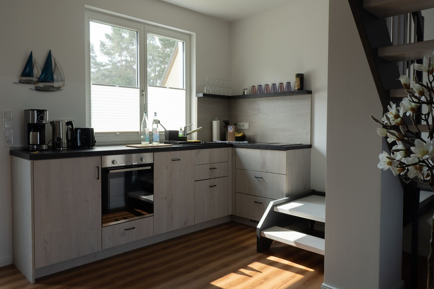 Kühlschrank, Ofen, Herdplatte, Geschirrspüler