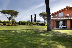 Exterior - Luxury Villa Nearby South Rome (Falcognana Di Sopra)
