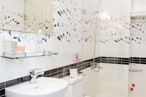 Room - Ben Thanh Retreats Hotel (Ho Chi Minh City)