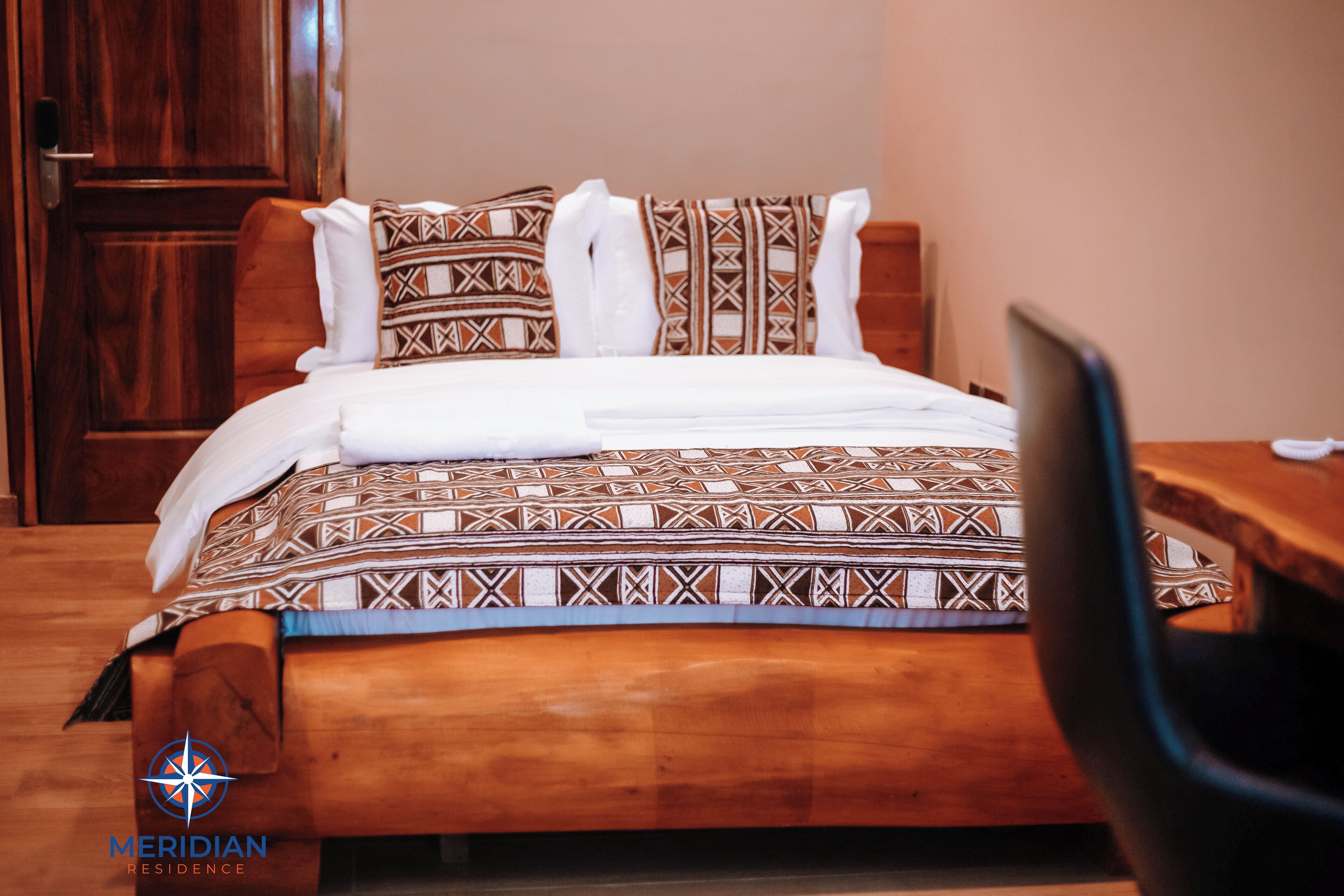 Standard Room | Laptop workspace, free WiFi