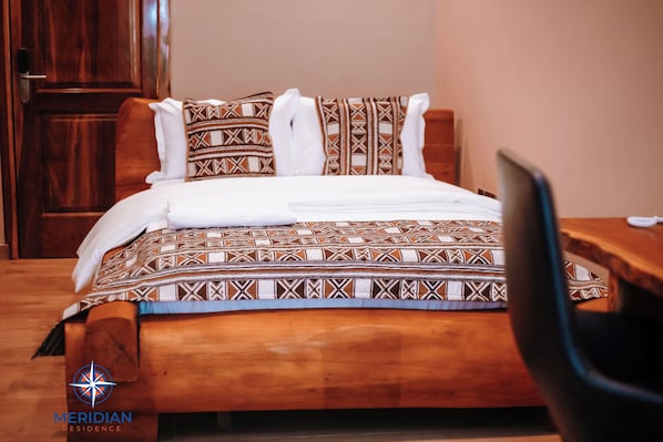 Quarto standard | Espaço de trabalho para notebook, Wi-Fi de cortesia