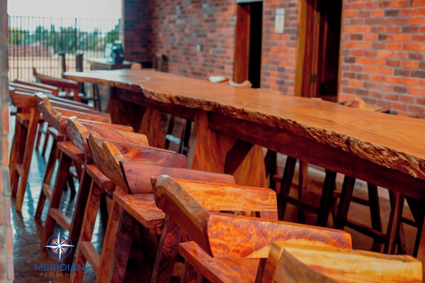 Lounge - Meridian Residence (Tema)