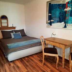 1 Schlafzimmer, Bügeleisen/Bügelbrett, WLAN, Bettwäsche