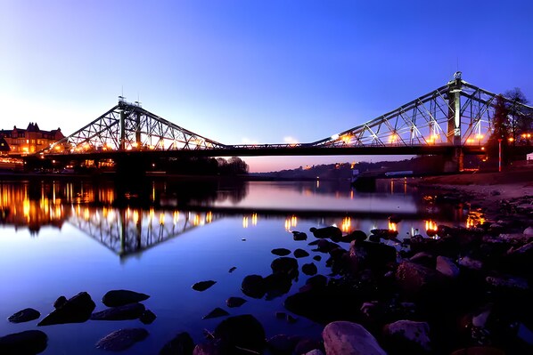 Miscellaneous - Apartment 'Nahe Blauen Wunder' with Shared Terrace, Shared Garden and Wi-Fi (Dresden)