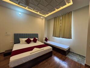 Habitació triple Deluxe | Wifi gratuïta 