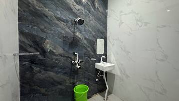 Shower, towels, soap, shampoo