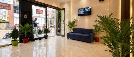 Hall